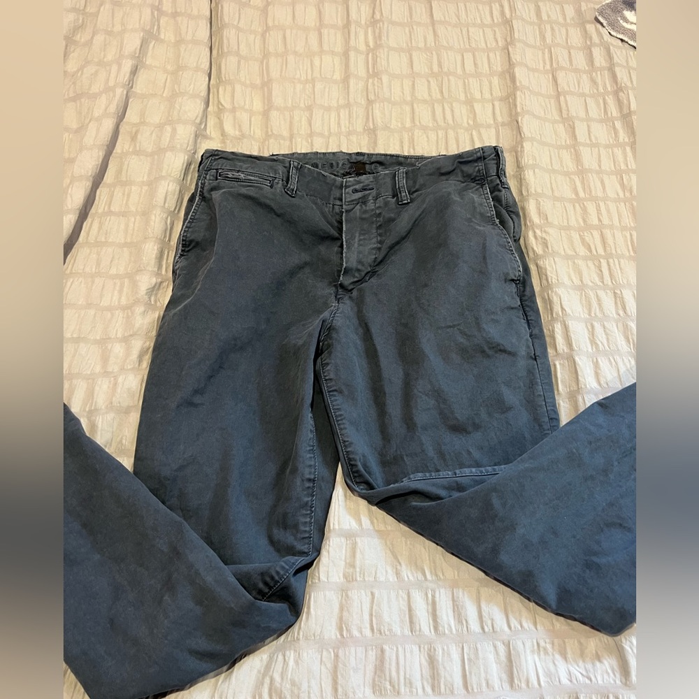 american eagle chino pants